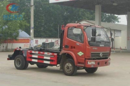 東風(fēng)車廂可卸式垃圾車